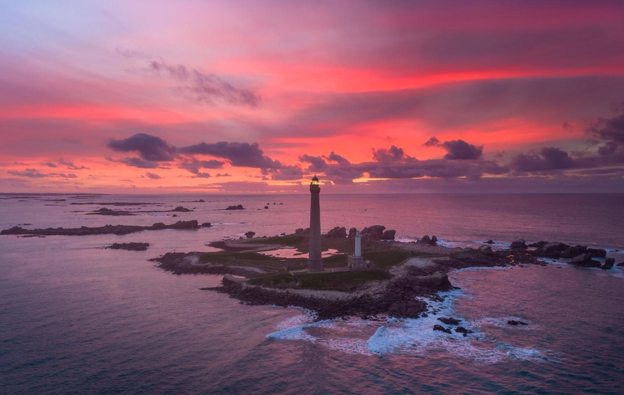 Gwel Ar Mor - Jolie Maison De Charme Renovee Proche Du Port Lanildut Buitenkant foto